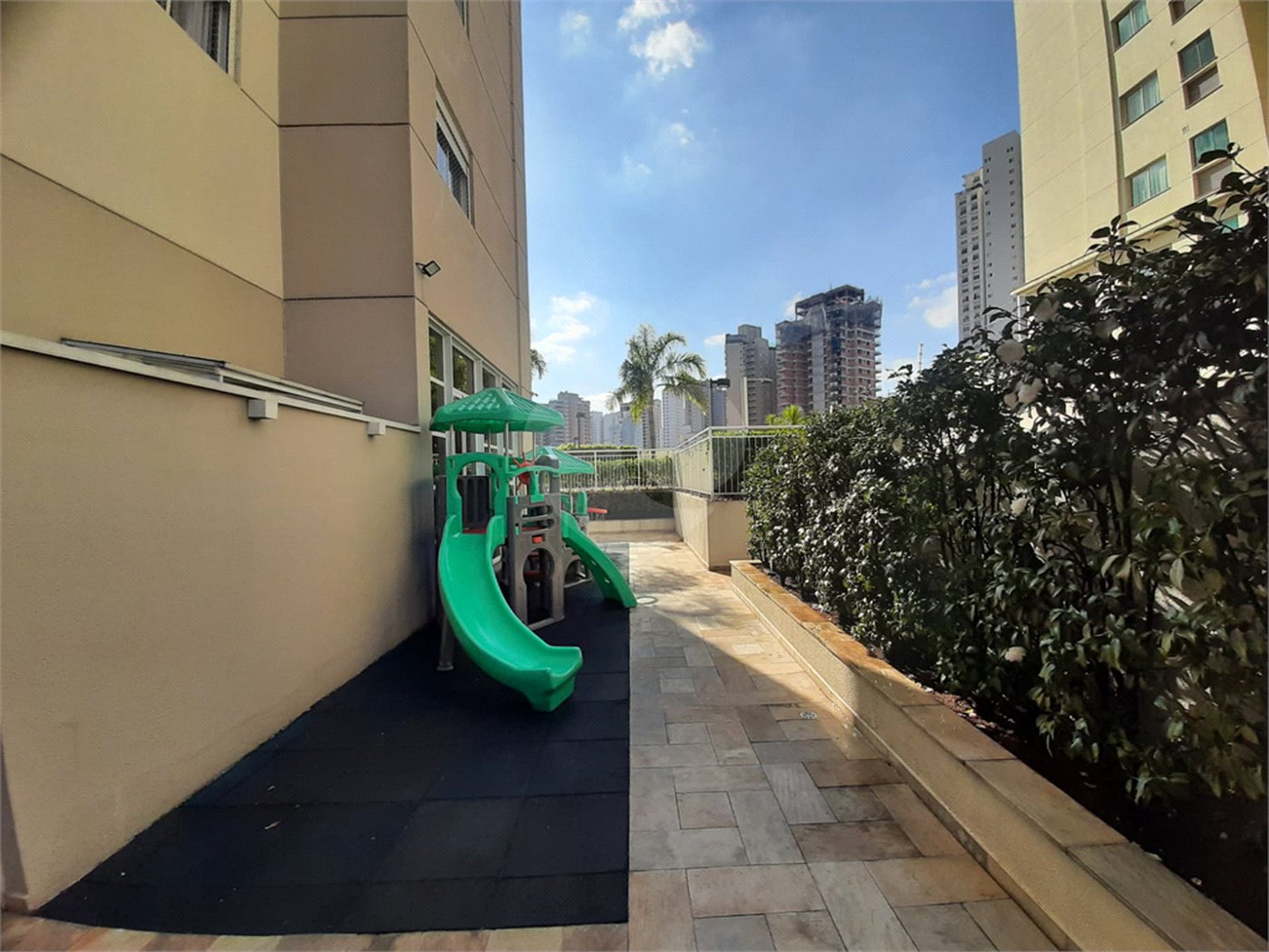 Apartamento à venda com 3 quartos, sendo 1 suíte, em Santana, São Paulo, SP