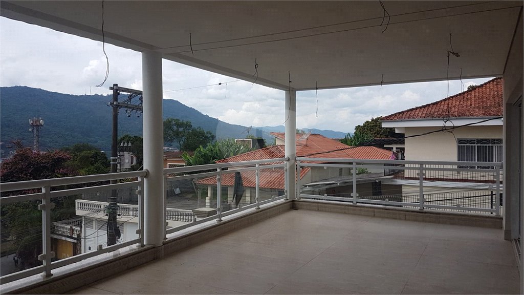 Casa à venda com 5 quartos, sendo 3 suítes,  em Serra da Cantareira, Mairiporã, SP