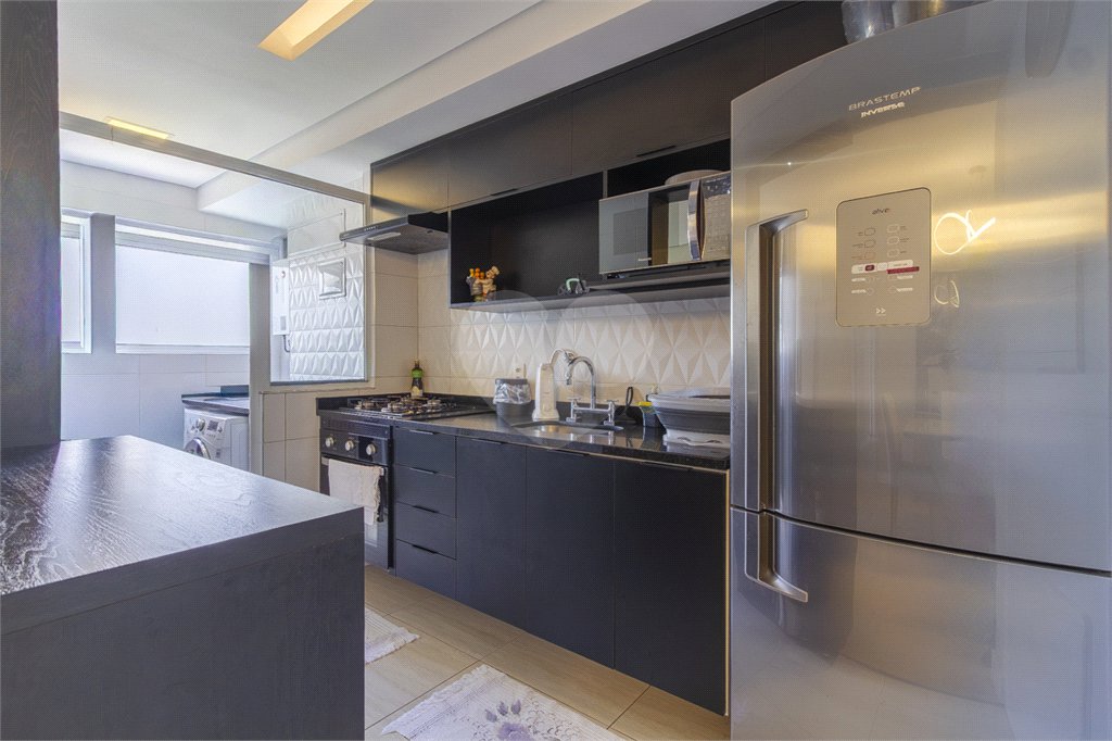 Apartamento à venda com 3 quartos, sendo 1 suíte,  em Jardim Vazani, São Paulo, SP