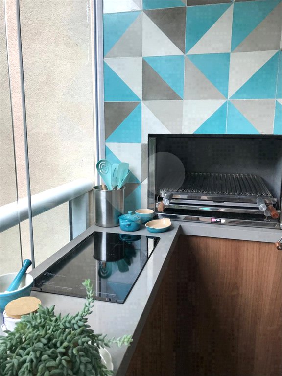 Apartamento à venda com 3 quartos, sendo 1 suíte,  em Lar São Paulo, São Paulo, SP
