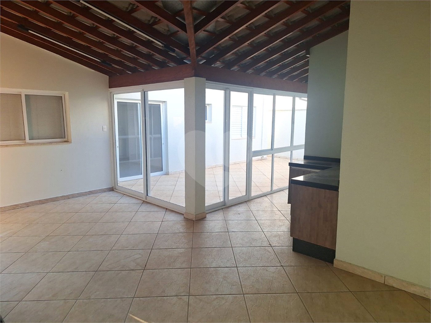 Casa à venda com 3 quartos, sendo 1 suíte, em Jardim Sol D'icaraí, Salto, SP