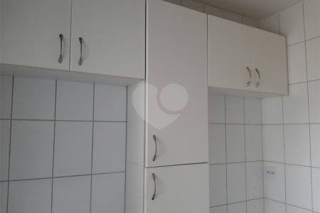 Apartamento à venda ou para alugar com 3 quartos, sendo 1 suíte,  em Vila Suzana, São Paulo, SP