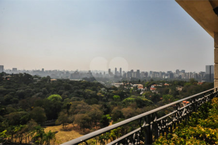 Cobertura à venda com 4 suítes em Jardim Guedala, São Paulo, SP