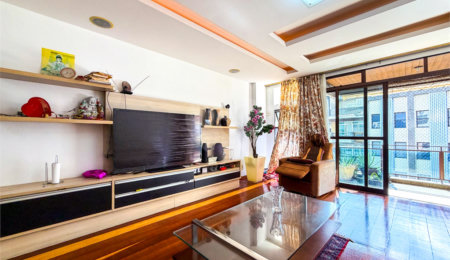 Apartamento à venda com 4 quartos, sendo 2 suítes,  em Tijuca, Rio de Janeiro, RJ
