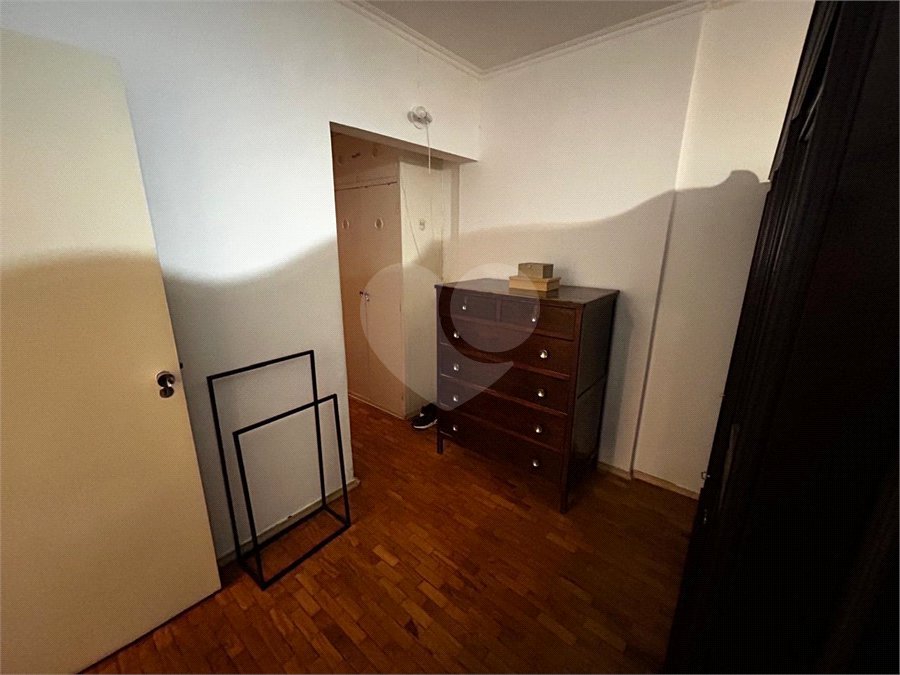 Apartamento à venda com 3 quartos, sendo 1 suíte, no Centro, Ribeirão Preto, SP