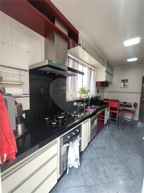 Casa à venda com 4 quartos, sendo 2 suítes,  em Vila Romana, São Paulo, SP