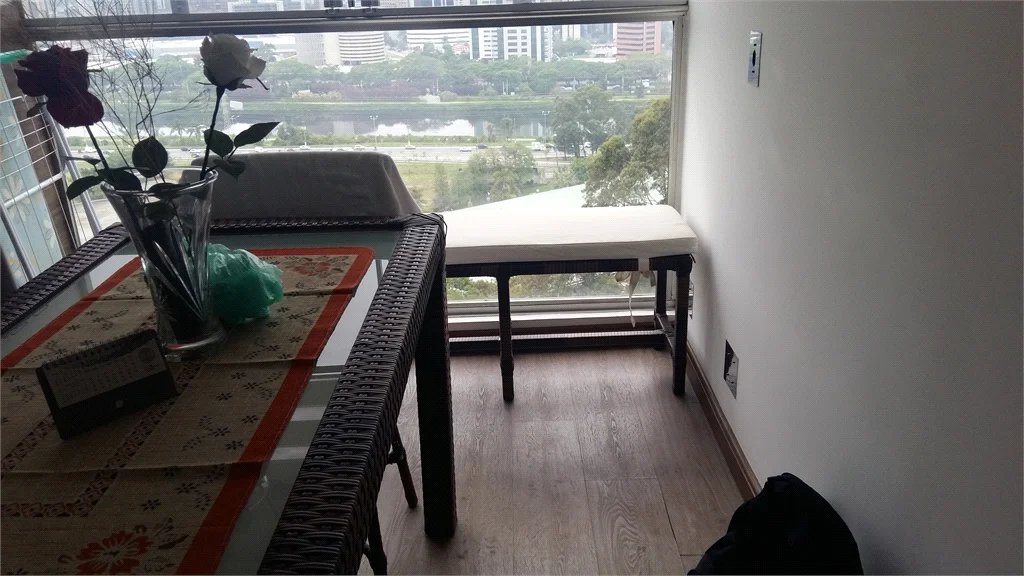 Apartamento à venda com 2 quartos em Jardim Fonte do Morumbi, São Paulo, SP