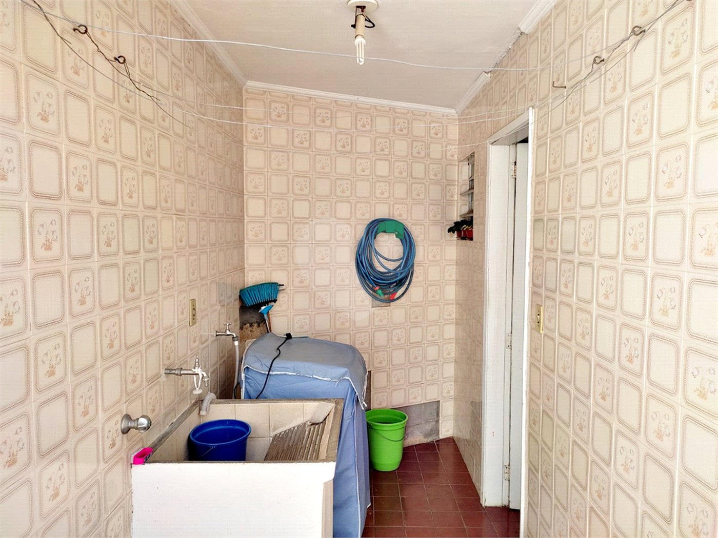Sobrado à venda com 2 suítes em Tremembé, São Paulo, SP
