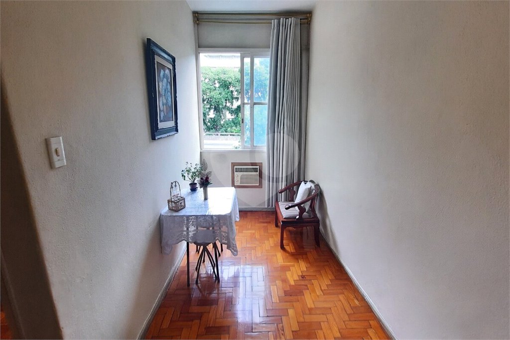 Apartamento à venda com 2 quartos, sendo 1 suíte,  em Rio Comprido, Rio de Janeiro, RJ