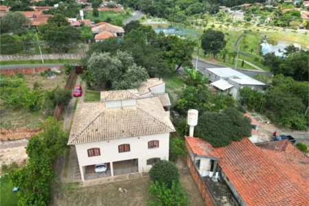 Chácara à venda com 3 quartos, sendo 1 suíte, em Colinas de Indaiatuba, Indaiatuba, SP