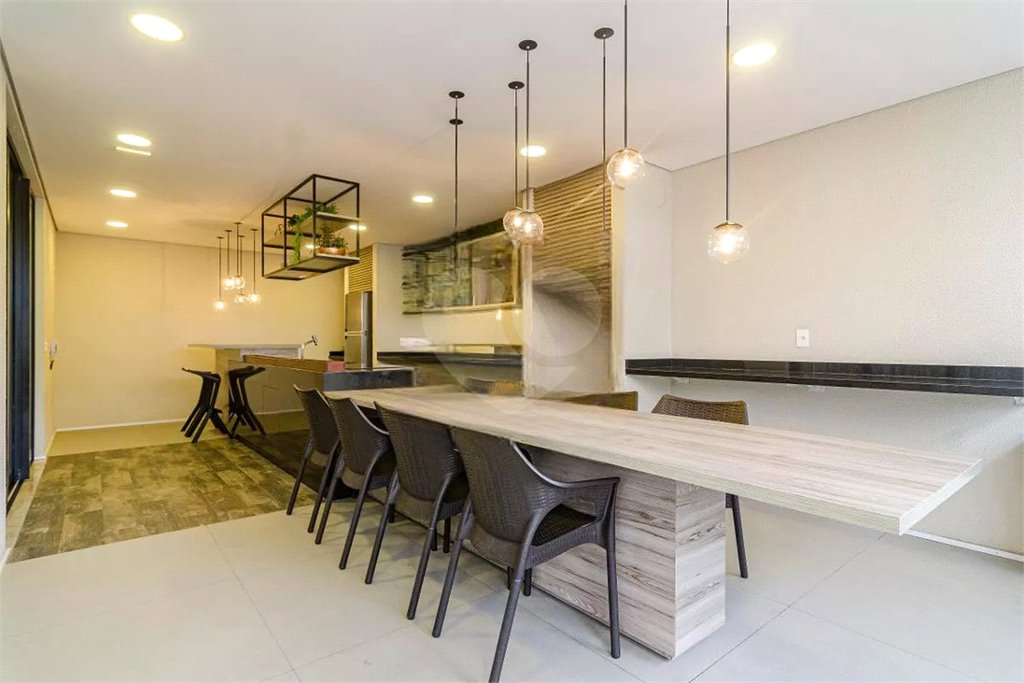 Apartamento à venda com 2 quartos, sendo 1 suíte, em Pinheiros, São Paulo, SP