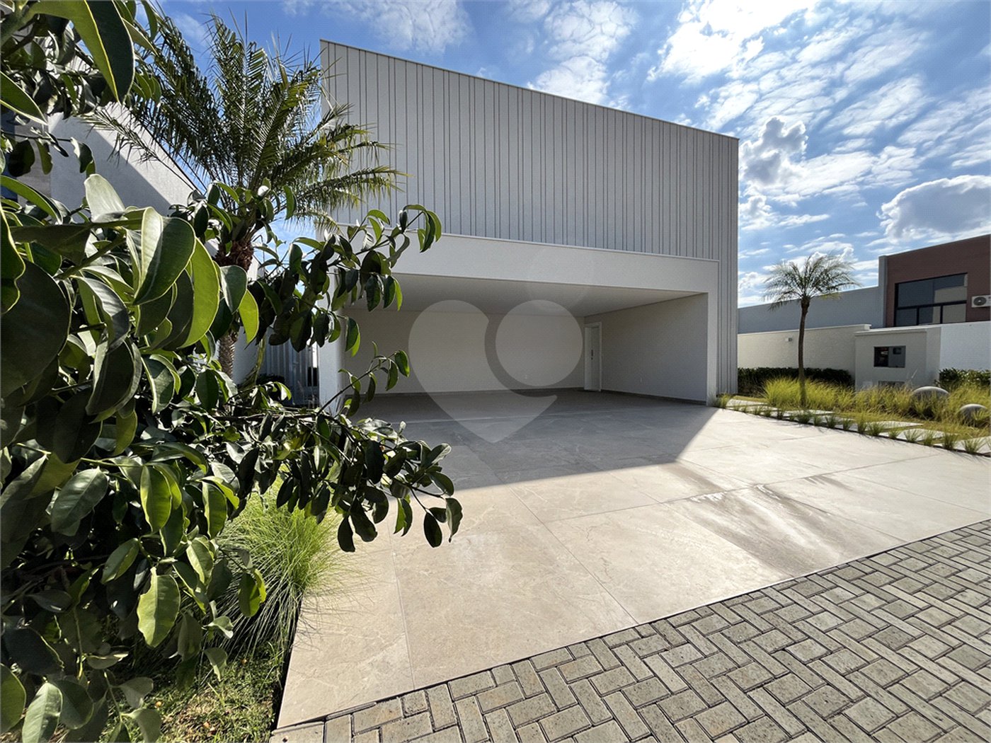 Casa à venda com 4 suítes no condomínio Alphaville Nova Esplanada 3, Votorantim - SP