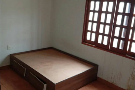Casa à venda com 3 quartos, sendo 1 suíte,  em Cajueiro, Balsas, MA