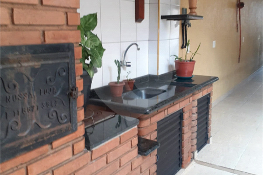 Sobrado à venda com 3 quartos, sendo 1 suíte, em Vila Nova Cachoeirinha, São Paulo, SP