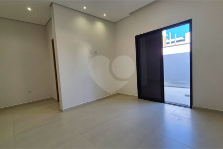 Casa à venda com 3 quartos, sendo 1 suíte, no condomínio Reserva Ipanema I, Sorocaba - SP
