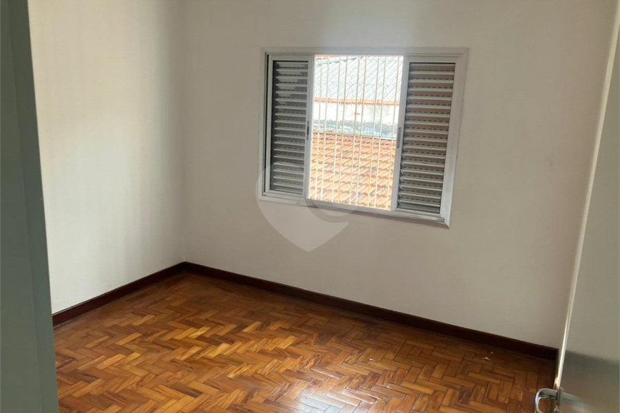 Sobrado à venda com 3 quartos em Vila Guilherme, São Paulo, SP