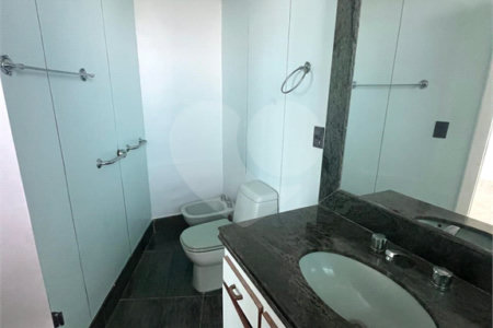Apartamento à venda com 4 quartos, sendo 2 suítes, em Vila Nova, Cabo Frio, RJ
