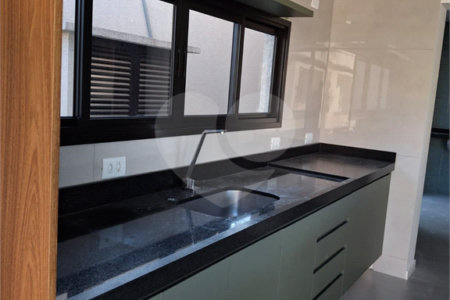 Casa à venda com 3 suítes em Vila Esperia ou Giglio, Atibaia, SP