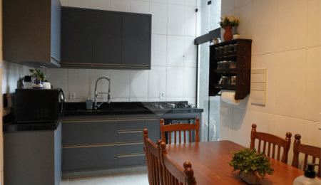 Casa à venda com 3 quartos, sendo 1 suíte,  em Planalto Verde, Ribeirão Preto, SP