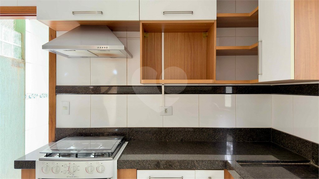 Casa à venda com 2 quartos no condomínio Portal dos Gamez, Atibaia - SP