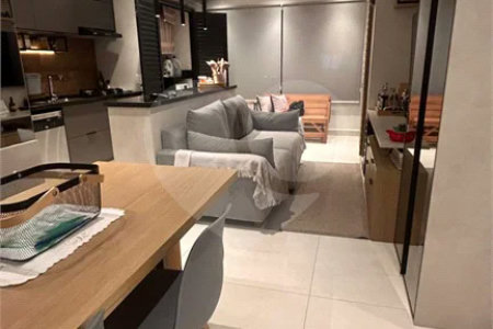 Apartamento à venda com 2 quartos, sendo 1 suíte, em Brás, São Paulo, SP
