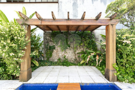 Casa com 4 quartos a venda Vila Nova Conceição, São Paulo - SP