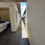 Casa térrea à venda com amplo quintal e grande potencial na Vila Nery
