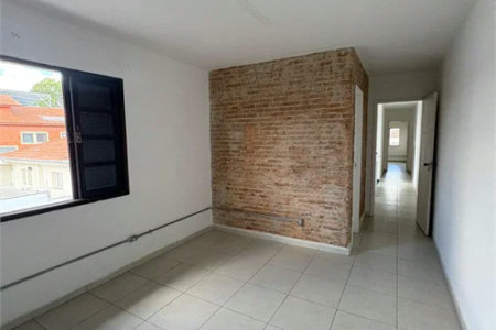 Sobrado à venda com 4 quartos, sendo 1 suíte,  em Vila Sônia, São Paulo, SP