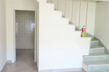 Sobrado à venda com 2 quartos em Vila Gumercindo, São Paulo, SP