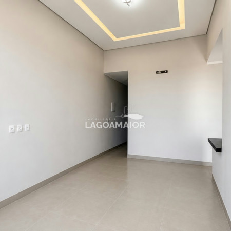 Casa à venda com 3 quartos, sendo 1 suíte,  em Jardim dos Ipês, Três Lagoas, MS