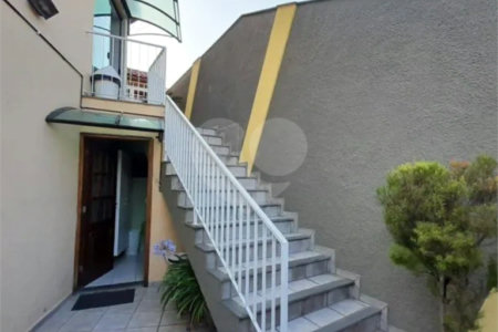 Casa à venda com 3 quartos, sendo 1 suíte, em Jardim Pinheiros, São Paulo, SP