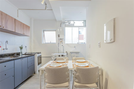 Apartamento à venda com 3 quartos, sendo 1 suíte, em Vila Olímpia, São Paulo, SP