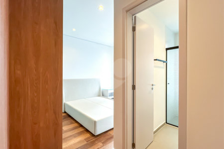 Apartamento à venda com 2 quartos, sendo 1 suíte, em Santo Amaro, São Paulo, SP