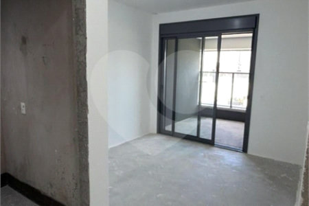 Apartamento à venda com 4 suítes em Vila Cordeiro, São Paulo, SP