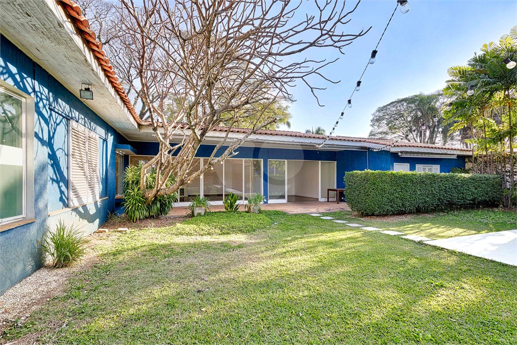 Casa à venda com 3 quartos, sendo 1 suíte, em Brooklin, São Paulo, SP