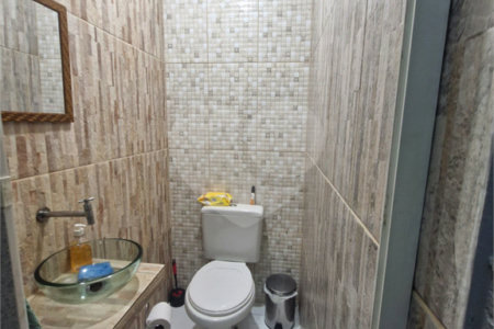 Casa Térrea à venda com 6 quartos em Vila Gustavo, São Paulo, SP
