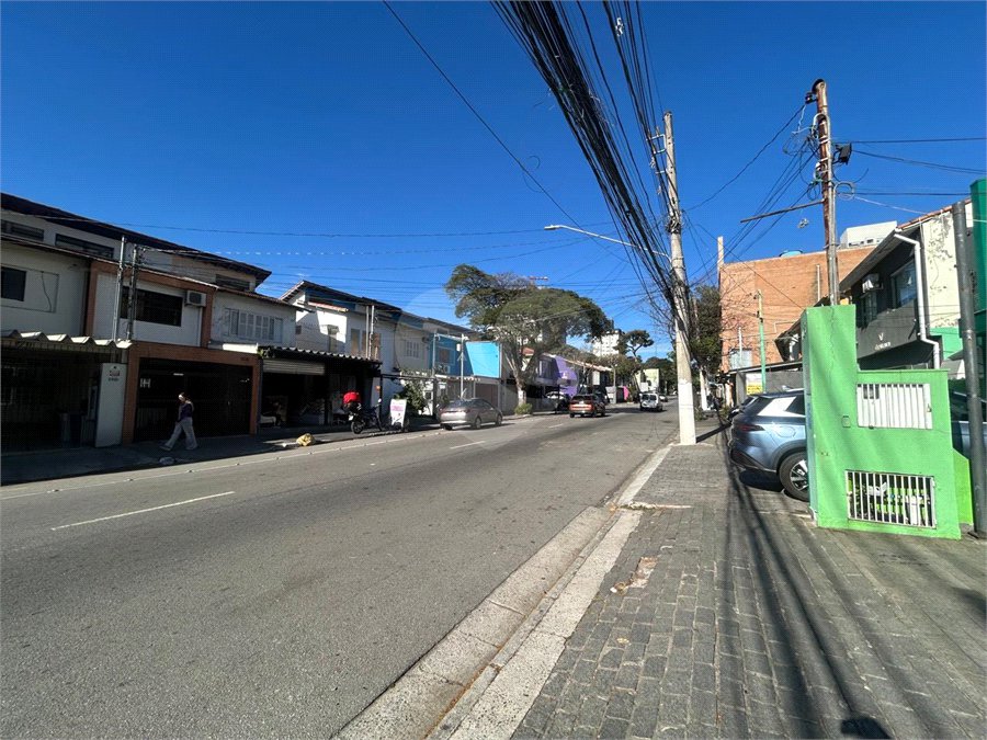 Sobrado para alugar com 5 quartos, sendo 1 suíte,  em Chácara Santo Antônio, São Paulo, SP