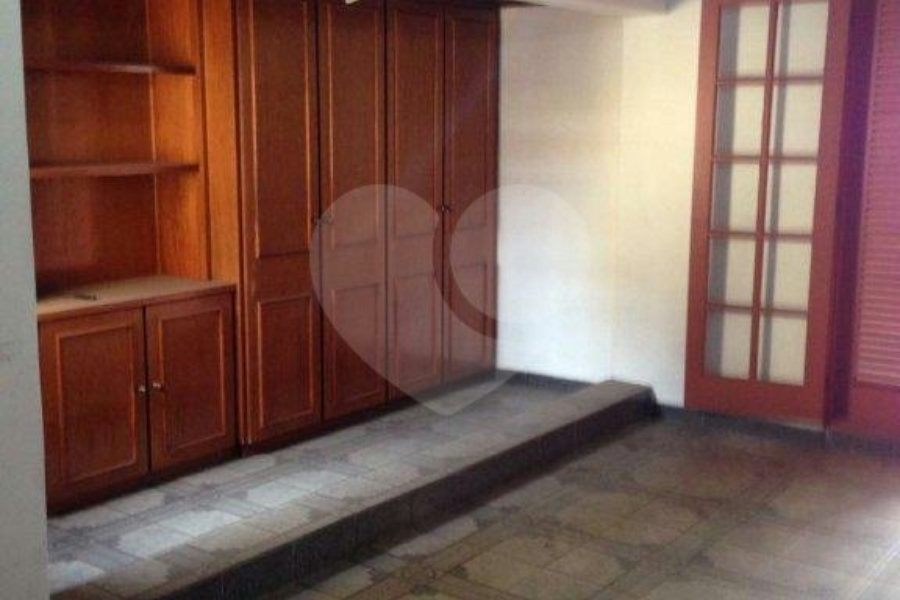 Sobrado à venda com 3 quartos, sendo 1 suíte,  em Jardim Brasil (zona Norte), São Paulo, SP