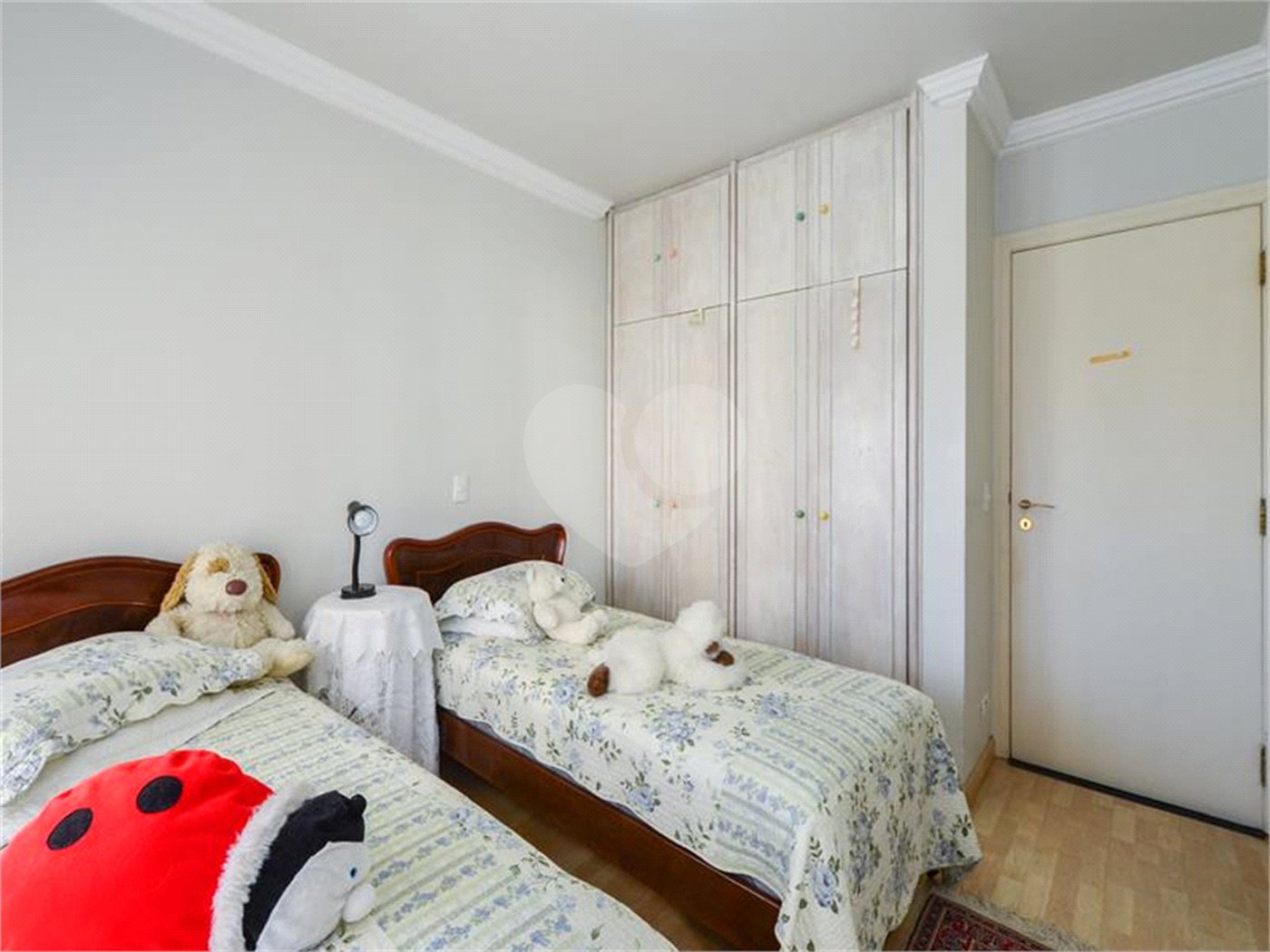 Apartamento à venda com 3 suítes em Vila Suzana, São Paulo, SP