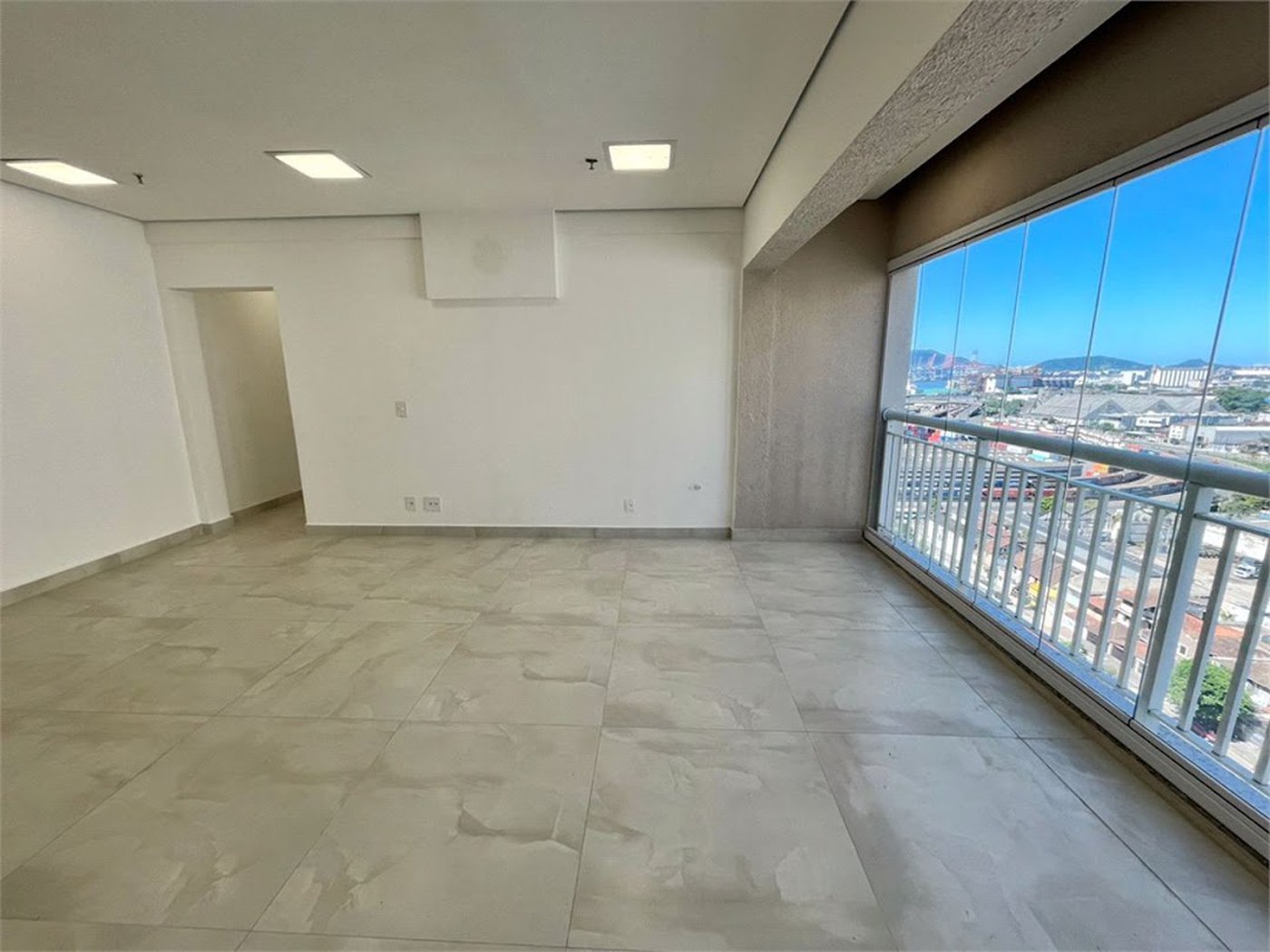 Sala, 42 m² - venda por R$ 300.000,00 ou aluguel por R$ 3.000,02 - Vila Matias - Santos/SP