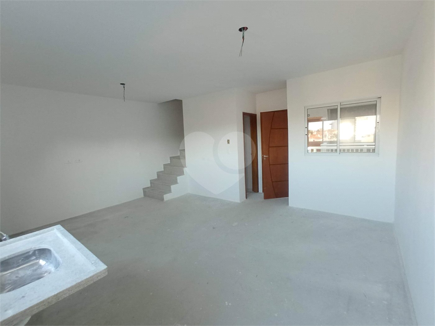 Casa à venda com 2 quartos no condomínio Aragão, São Paulo - SP