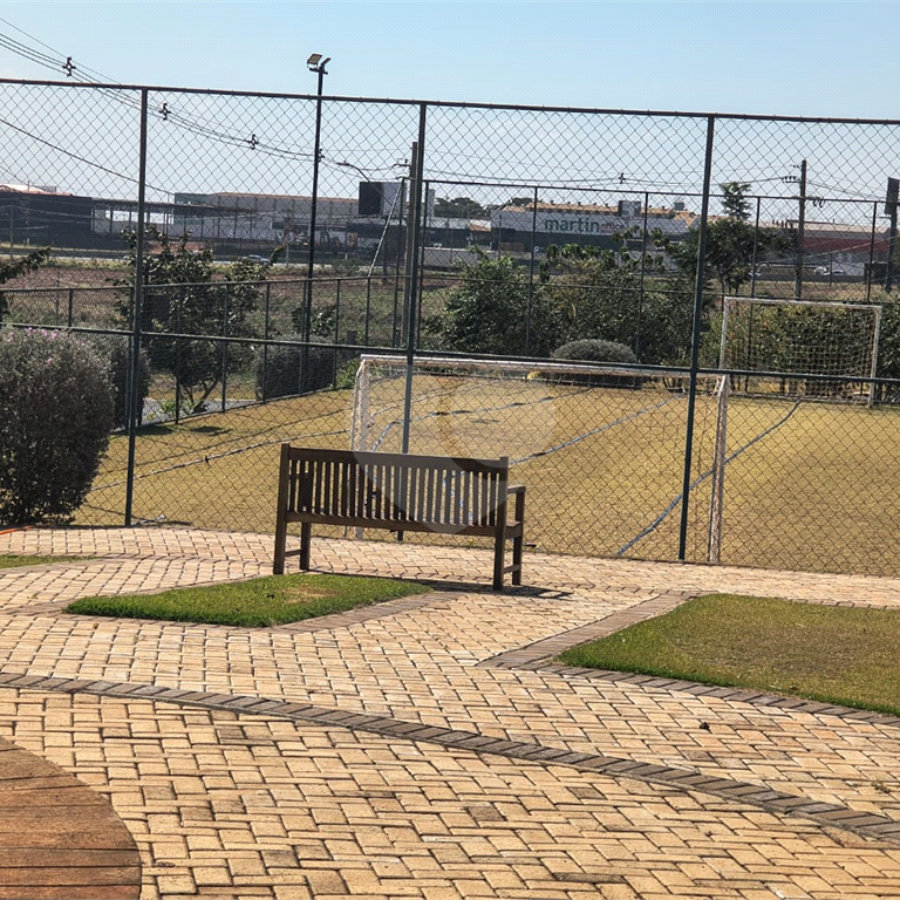 Terreno à venda no condomínio Riviera Village - Cravinhos, Cravinhos - SP
