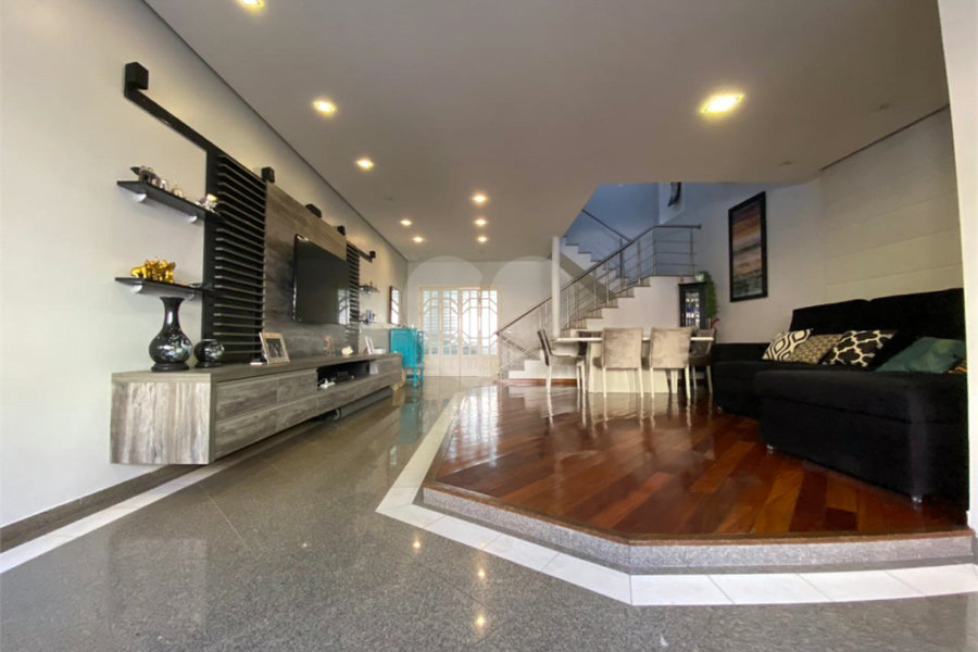 Casa à venda com 4 suítes em Tremembé, São Paulo, SP