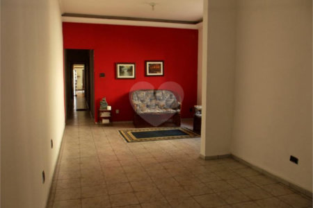 Casa à venda com 3 quartos, sendo 1 suíte, em Planalto Paulista, São Paulo, SP