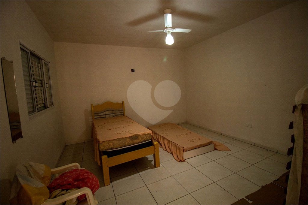 Chácara à venda com 7 quartos, sendo 6 suítes, em Saboó, São Roque, SP