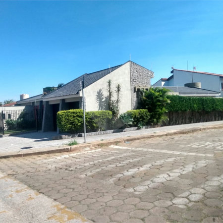 Casa à venda com 3 quartos, sendo 1 suíte, no Centro, Itapetininga, SP