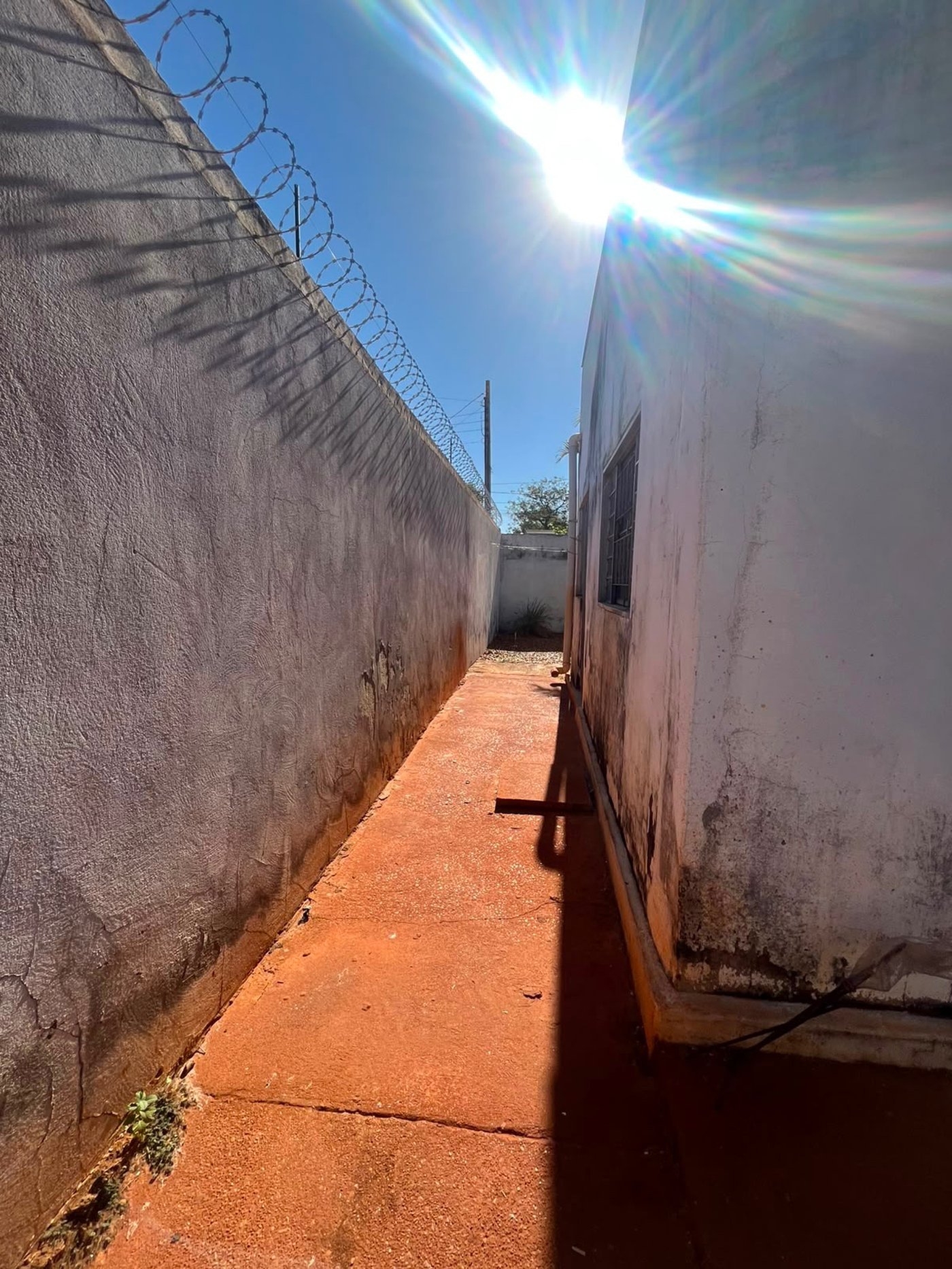Casa à venda com 2 quartos em Jardim das Américas, Três Lagoas, MS