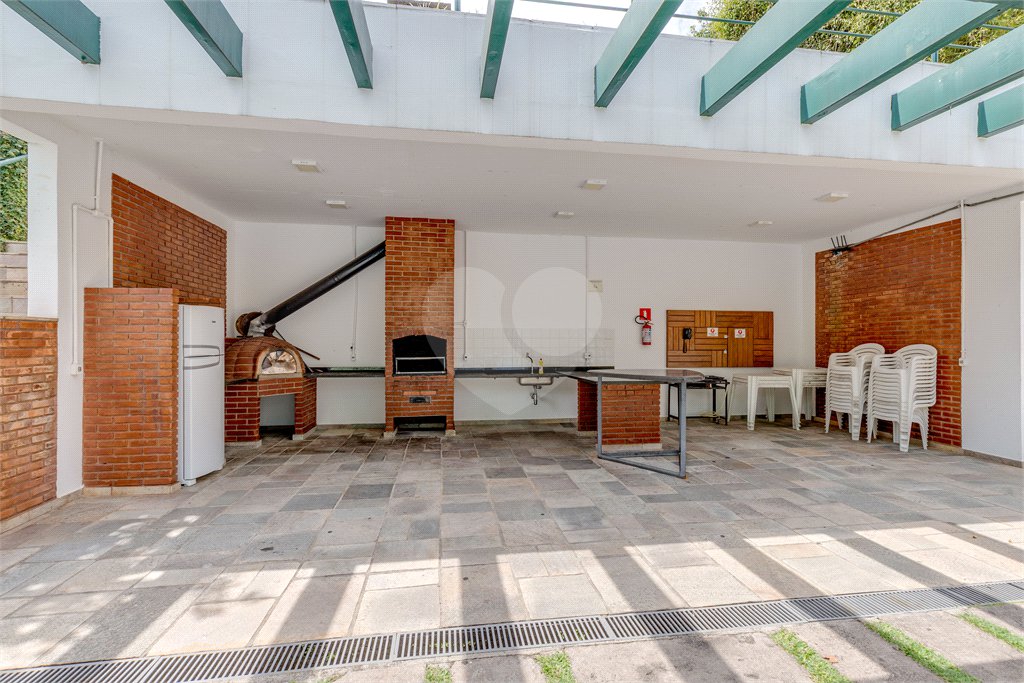 Casa à venda com 4 suítes no condomínio Granja do Morumbi, São Paulo - SP
