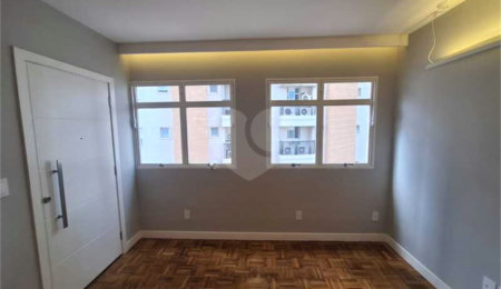 Apartamento à venda com 3 quartos, sendo 1 suíte,  em Itaim Bibi, São Paulo, SP