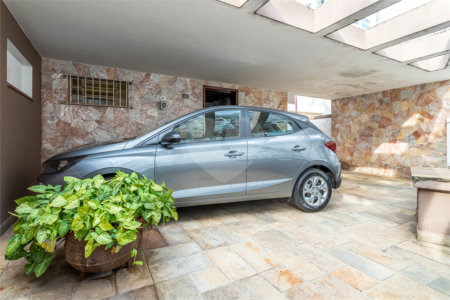 Casa à venda com 3 quartos, sendo 1 suíte, em Chácara Santo Antônio (zona Sul), São Paulo, SP
